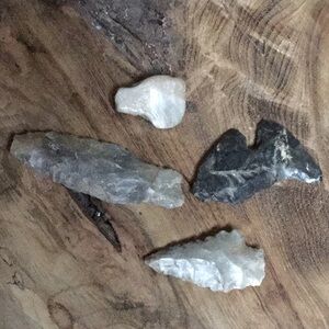 Primitive arrow rustic homestead garden festival farmer’s market western art